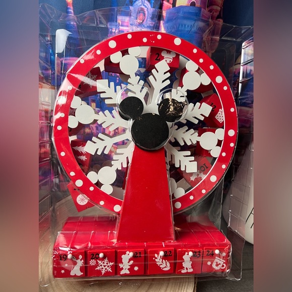 Disney Holiday Disney Primark Mickey Mouse Wooden Ferris Wheel